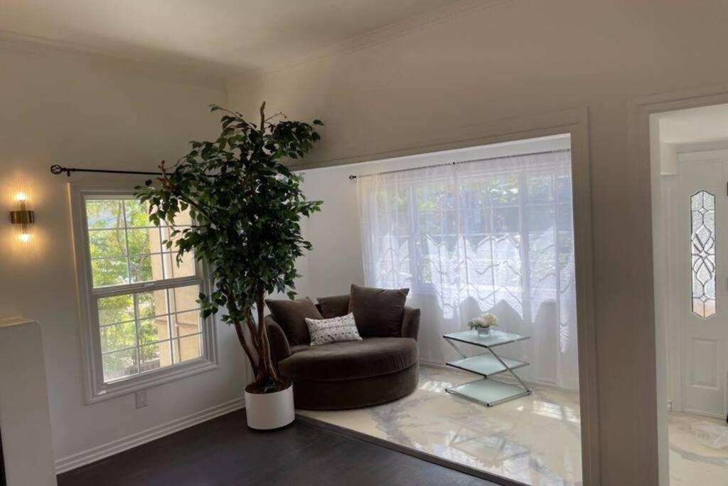 Stylish 3bd In Beverly Hills *