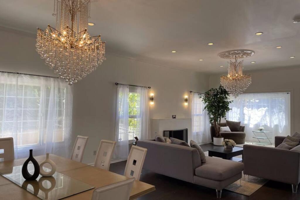 Casa vacanze Stylish 3bd In Beverly Hills *