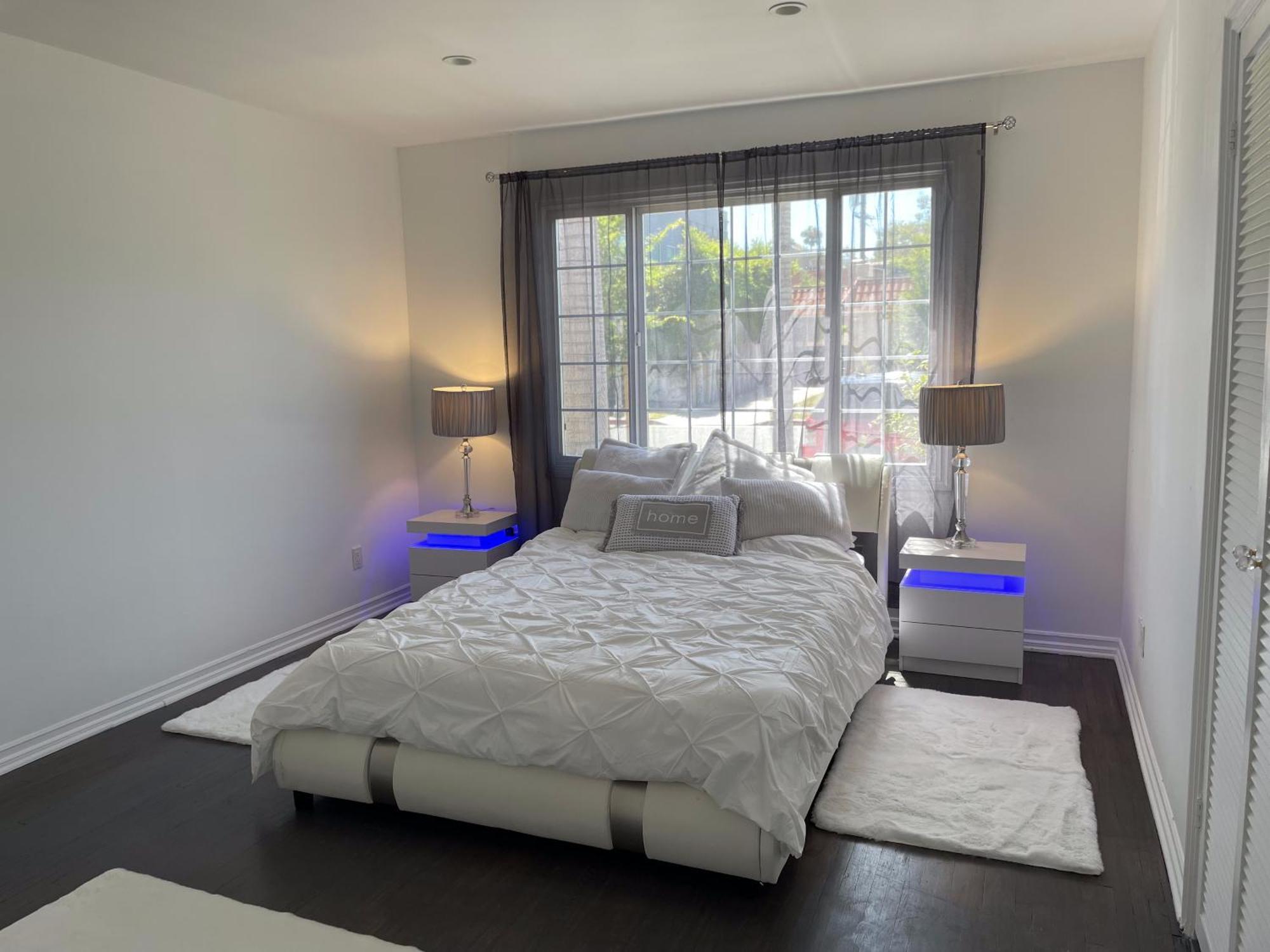 Stylish 3bd In Beverly Hills